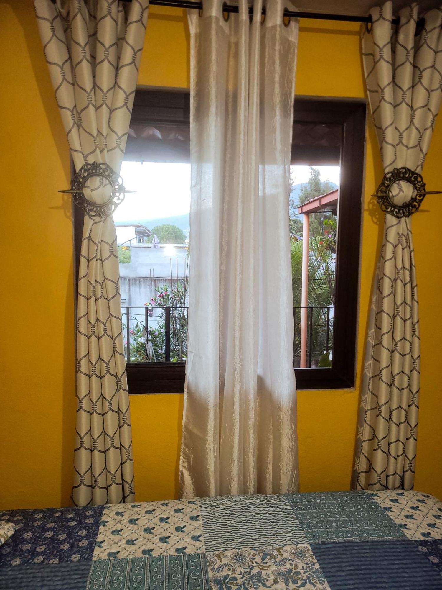 Hotel Nolasco Antigua Ngoại thất bức ảnh