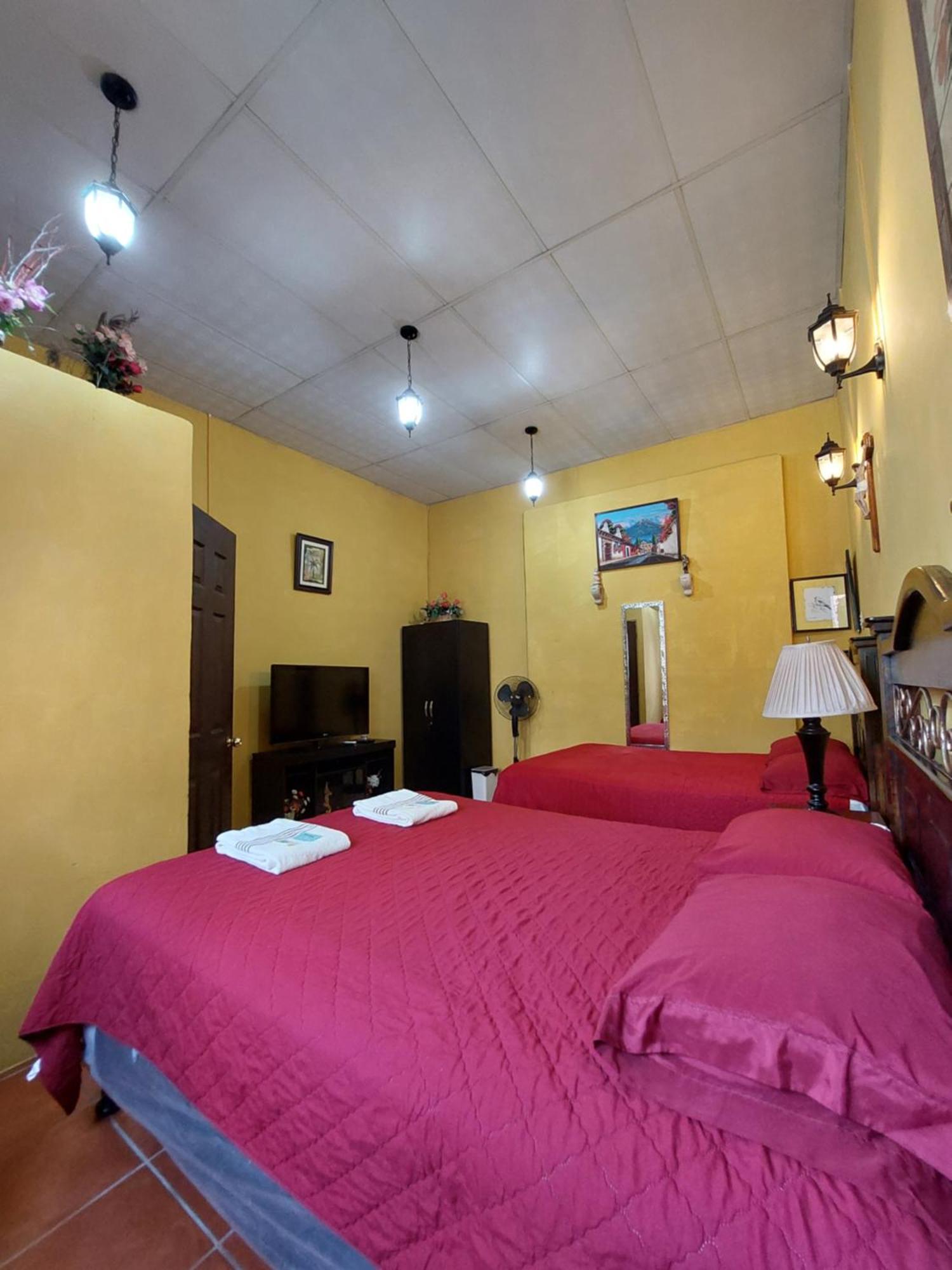 Hotel Nolasco Antigua Phòng bức ảnh